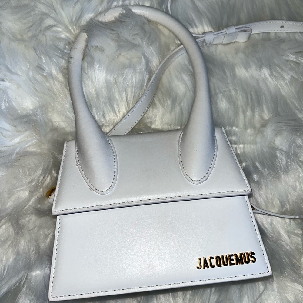🤍Jacquemus Le Chiquito moyen bag🤍